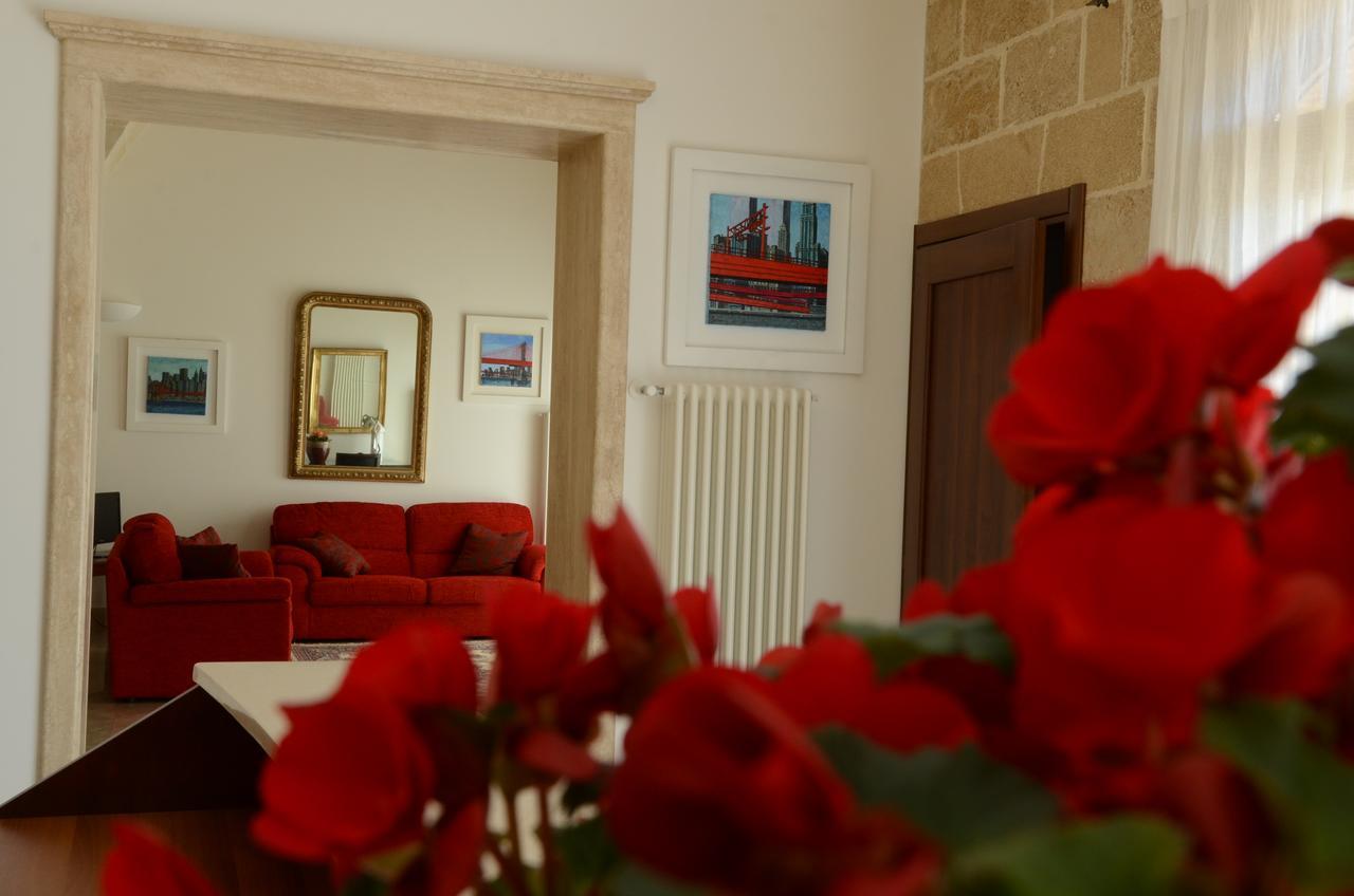 Hotel Villa Leuzzi Salice Salentino Kültér fotó