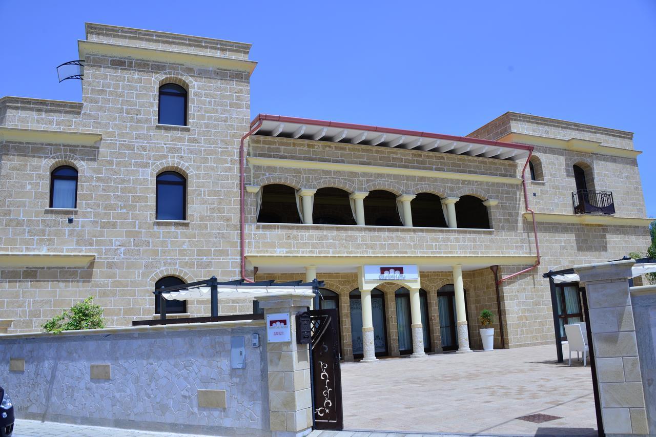 Hotel Villa Leuzzi Salice Salentino Kültér fotó