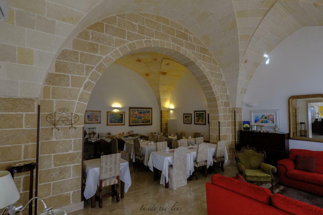 Hotel Villa Leuzzi Salice Salentino Kültér fotó